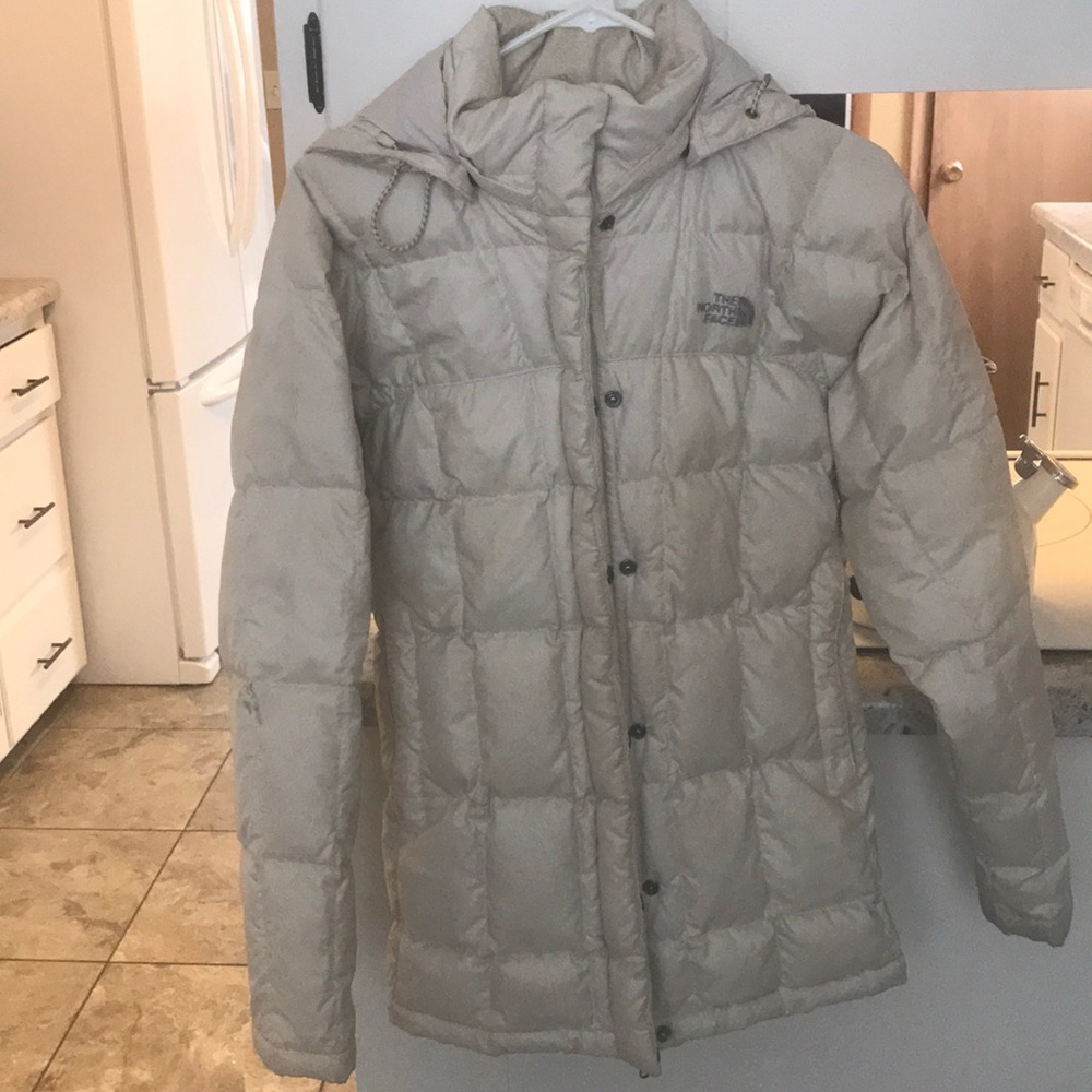 Women’s north face coat
